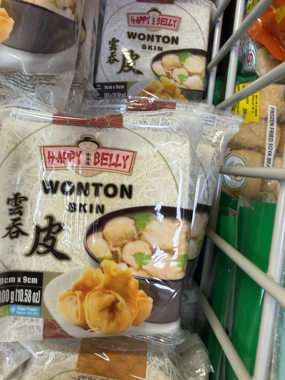 Happy Belly Wonton-Teigblätter aus dem Sortiment von Asian Shop Wang